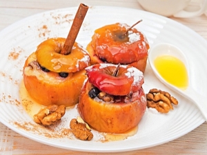 蜂蜜烤苹果：烹饪秘诀和菜肴特性