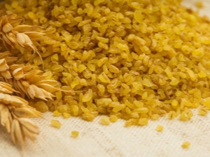 如何美味地烹制碾碎干小麦：最好的食谱和分步说明