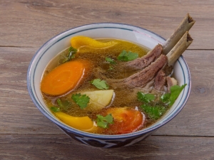 烹制第一道羊肉