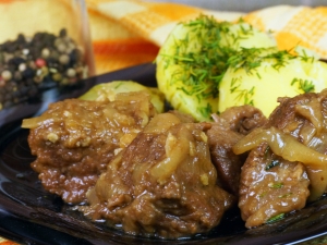 在克里姆林宫烹饪牛肉的微妙之处 