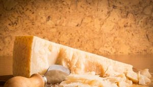 格拉纳帕达诺奶酪：描述、好处、危害和烹饪食谱